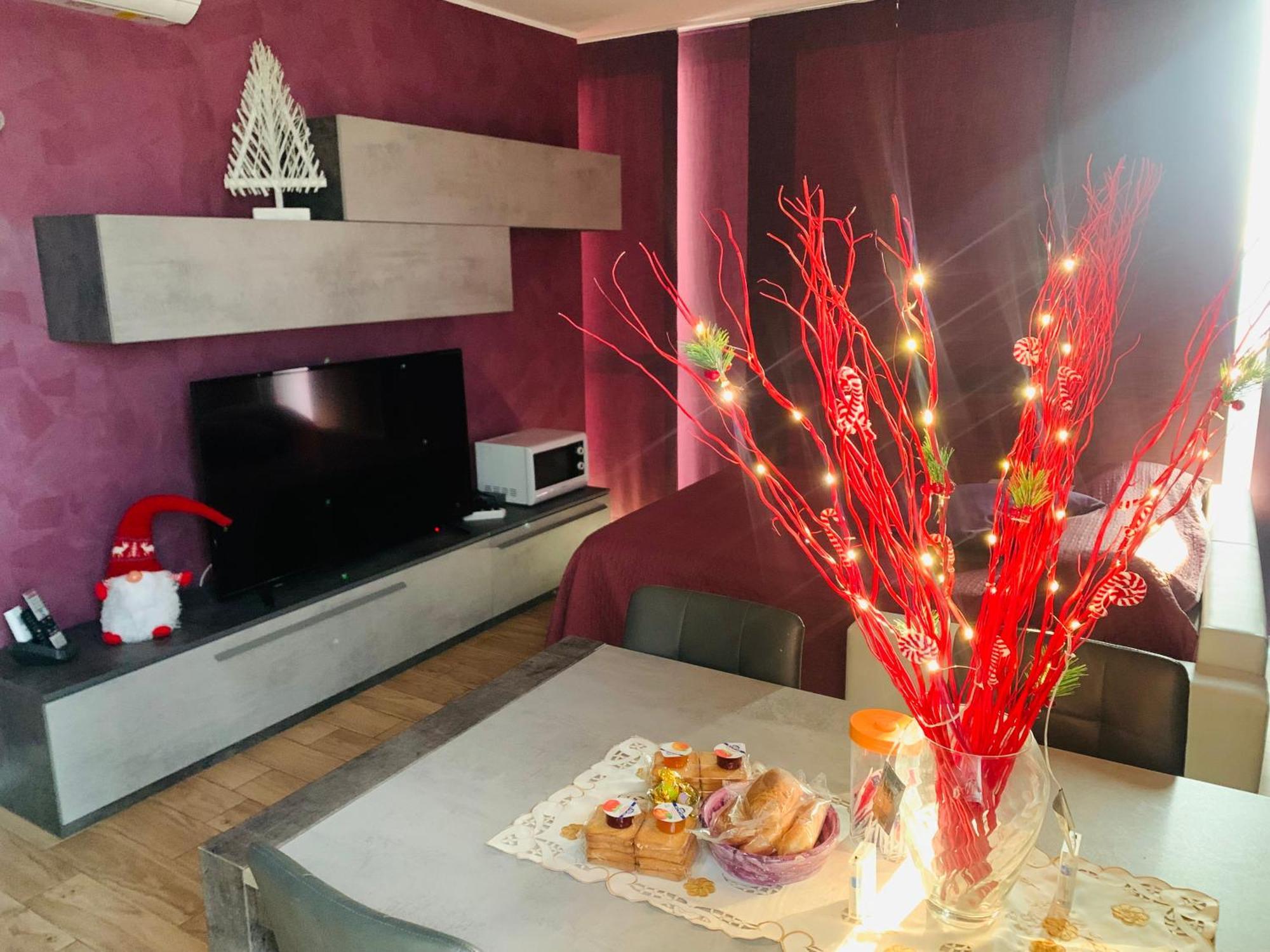 Crystal Tower M&M Apartment Treviolo Екстериор снимка